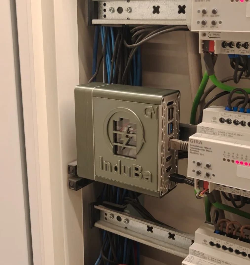 InduBa EMS controller ingebouwd in KNX schakelkast