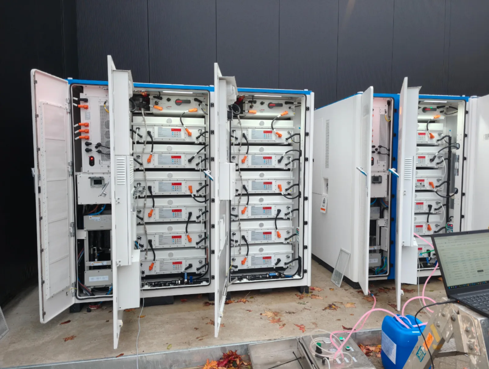 InduBa batterijcabinets geinstalleerd bij Merger BV